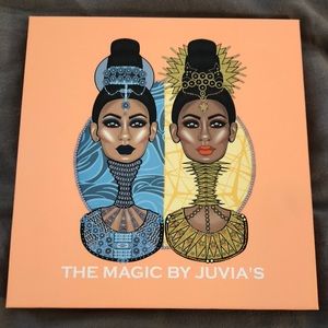 Juvia’s Place Magic Palette ORIGINAL size